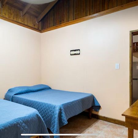 R&V Villa Негрил Экстерьер фото