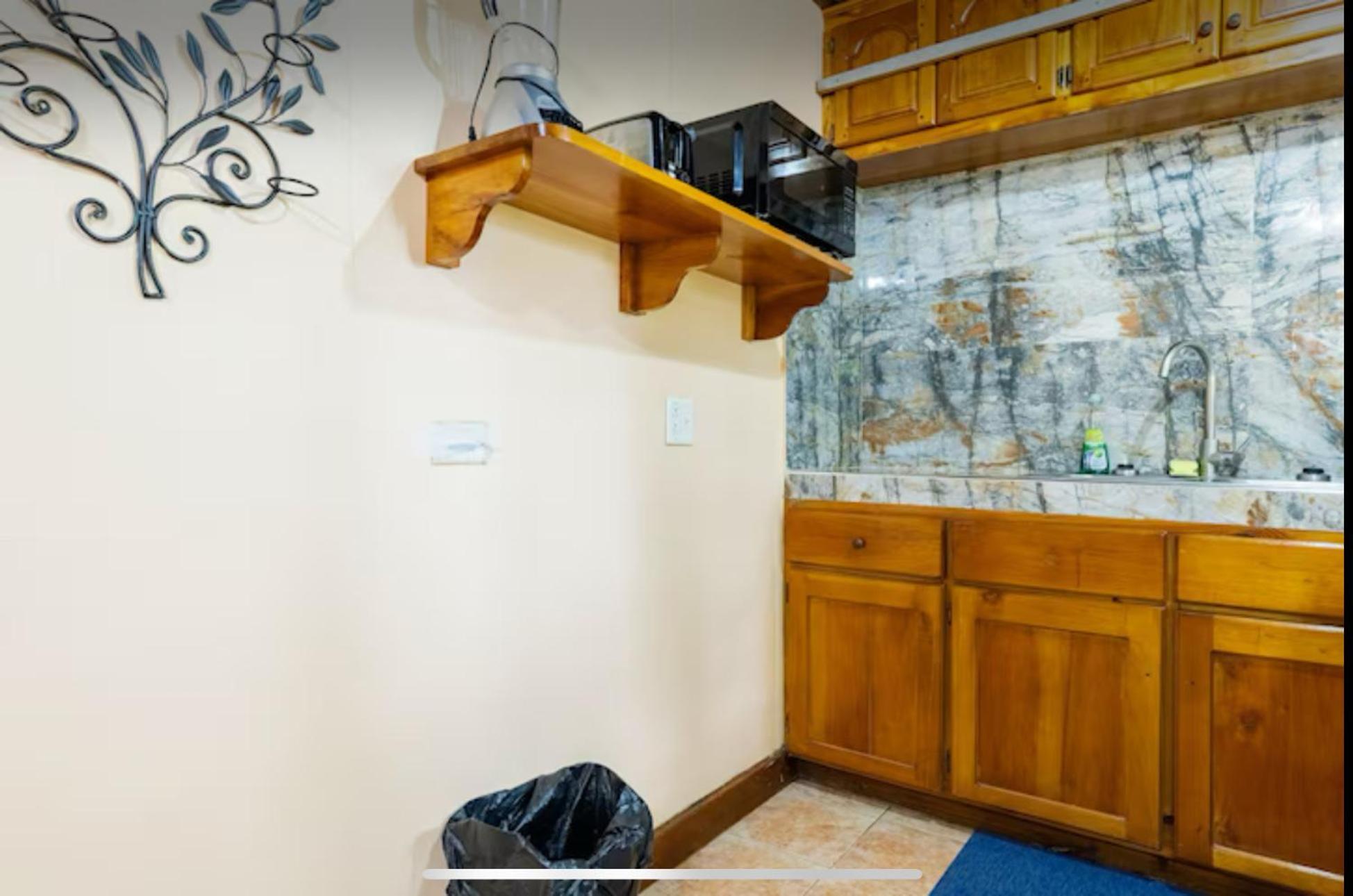 R&V Villa Негрил Экстерьер фото